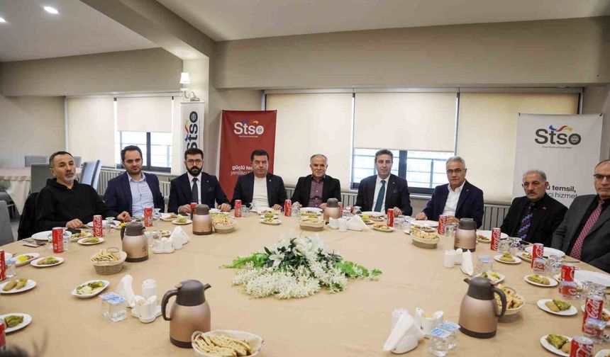 STSO Başkanı Zeki Özdemir, meslek odaları başkanlarıyla bir araya geldi