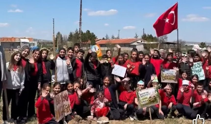 Şuhut'ta 'Benim Okulum Geleceğe Çare Yeşil Vatan' etkinliği