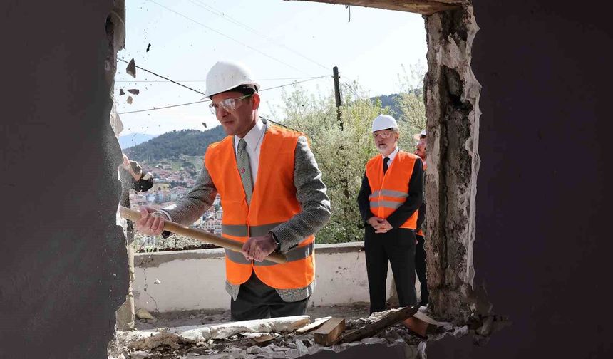 Tokat'ta kentsel dönüşümde yıkımlar başladı