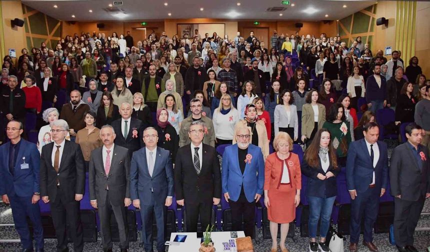 'Uyumlu Adımlar' projesi kapsamında Otizm Farkındalık Paneli düzenlendi