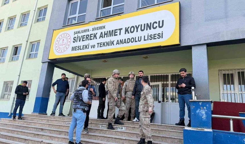 Vali Şıldak: '16 öğrenci yaralandı, saldırgan intihar etti'