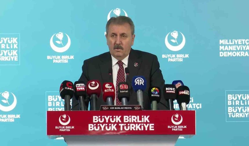 BBP Genel Başkanı Destici: 'Türkiye kendi ilacını, aşısını önemli ölçüde üretebilen bir ülke konumuna gelecektir'