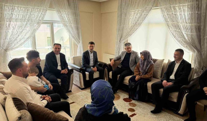 Çopuroğlu: 'Anneler günü'nde ilk ziyaret şehit annemize'