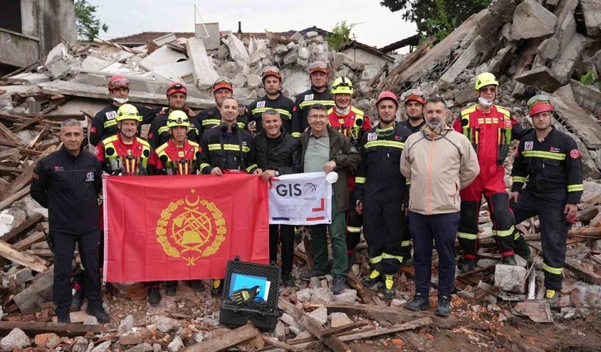 Düzce İtfaiyesi'ne Fransa'dan arama kurtarma desteği