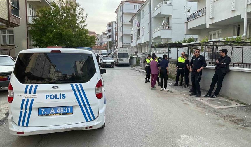 Polisten kaçan 13 yaşındaki sürücünün annesine 40 bin lira ceza kesildi