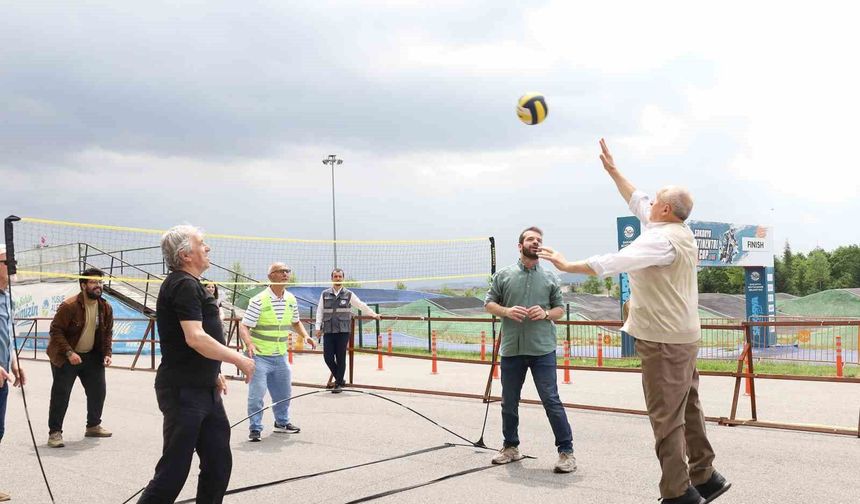 Sakarya'da kuşaklar Bisiklet Vadisi'nde buluştu