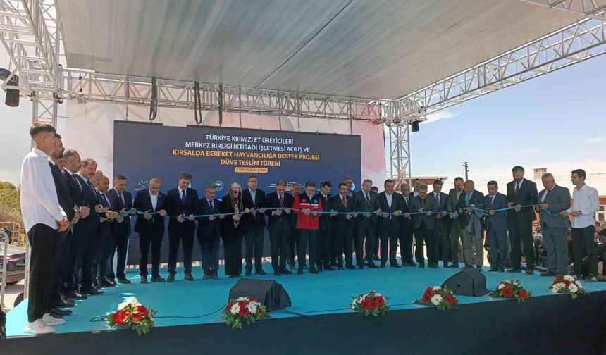 Tarım ve Orman Bakanı Yumaklı: 'Eğer üretim gücünüz yoksa aslında elinizdeki imkanların çok da önemli olmadığını gösteriyor'
