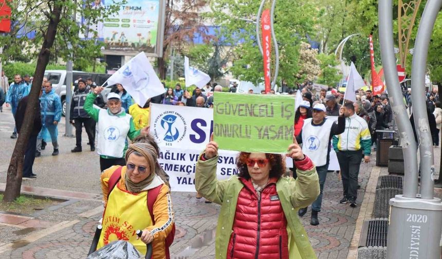 Yalova'da 1 Mayıs kutlandı