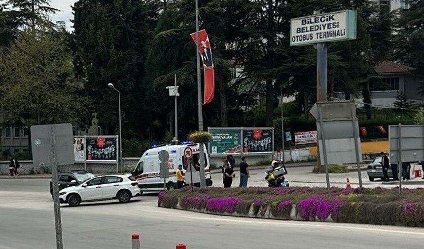 Yayaya çarpmamak için manevra yapınca hastanelik oldu