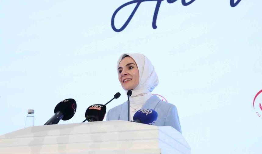 Bakan Göktaş: '11 bin 22 çocuğumuz 9 bin 277 koruyucu ailemizin yanında hayatını sürdürmektedir'