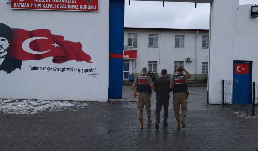 Batman'da jandarmadan uyuşturucu operasyonu: 2 kişi tutuklandı