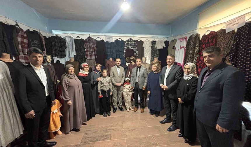 Bingöl'de kadınların el emeği ürünleri görücüye çıktı