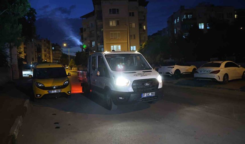 Büyükşehir'den gece vektör mesaisi