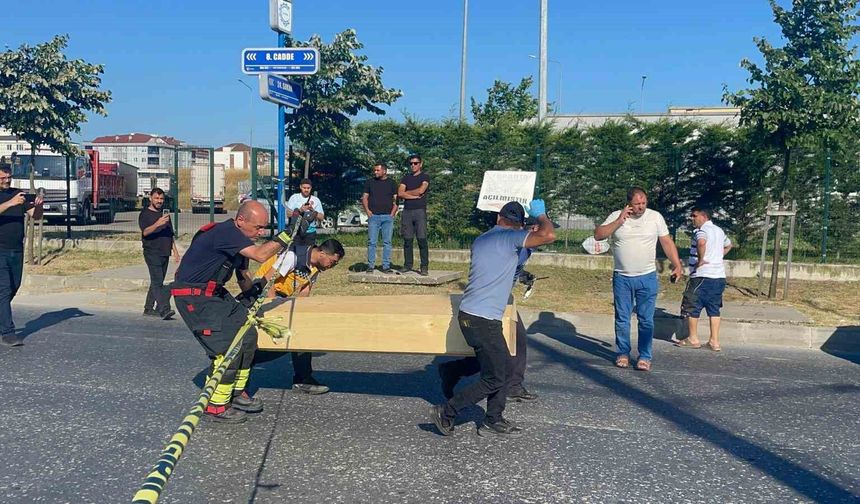 Çerkezköy'de otomobil ile elektrikli motosiklet çarpıştı: 1 ölü