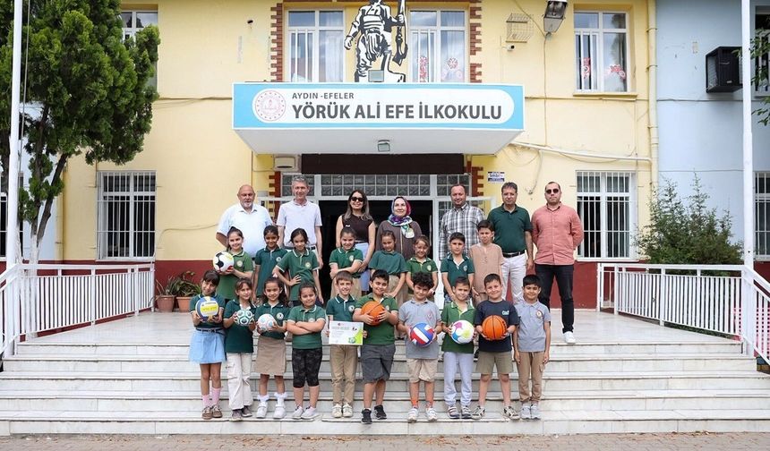 Efeler'in çevreci minikleri ödüllerine kavuştu