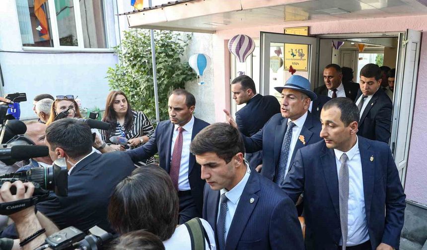 Ermenistan Başbakanı Paşinyan: 'Türkiye ile diplomatik ilişkilerin kurulmasını bekliyorum'