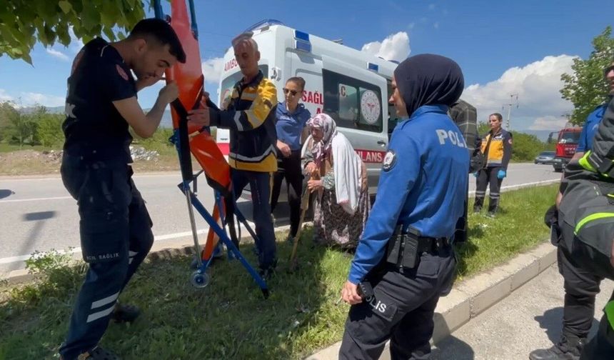 Erzincan'da 4 araçlı zincirleme kaza