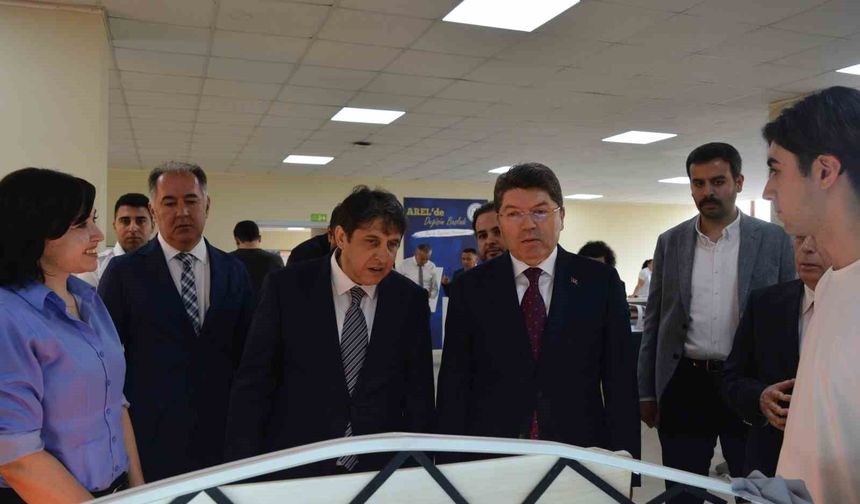 Eski Adalet Bakanı Yılmaz Tunç: 'Türkiye, uluslararası alanda iklim konusunda öncülük yapan bir ülke'