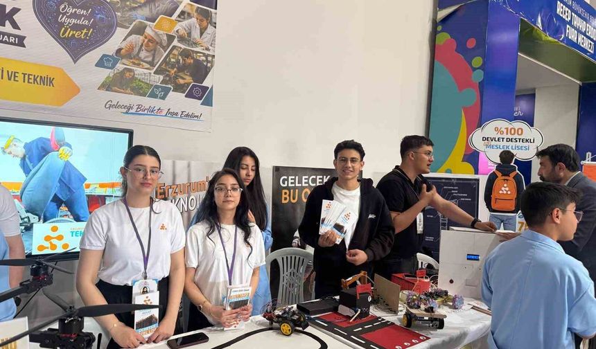 Gençlerin yetenekleri takdir topladı