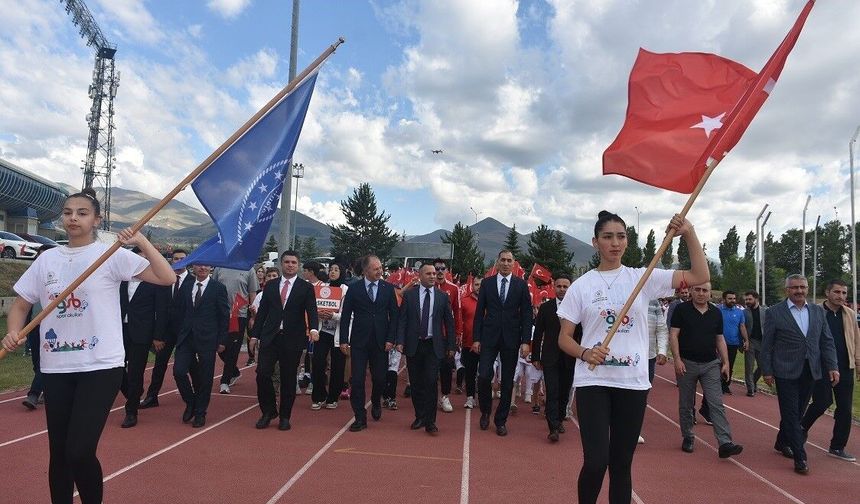 GSB'den davet: 'Okullar bitti haydi çocuklar spora'