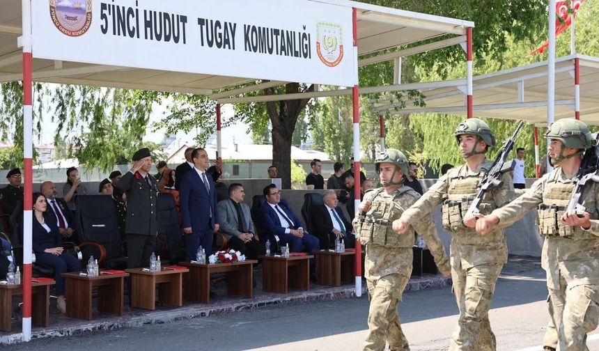 Iğdır'da Türk Kara Kuvvetlerinin 2235'inci kuruluş yıl dönümü törenle kutlandı