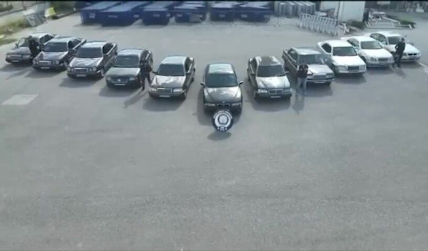 Kazalı lüks araçları change işlemiyle piyasaya süren şebeke çökertildi