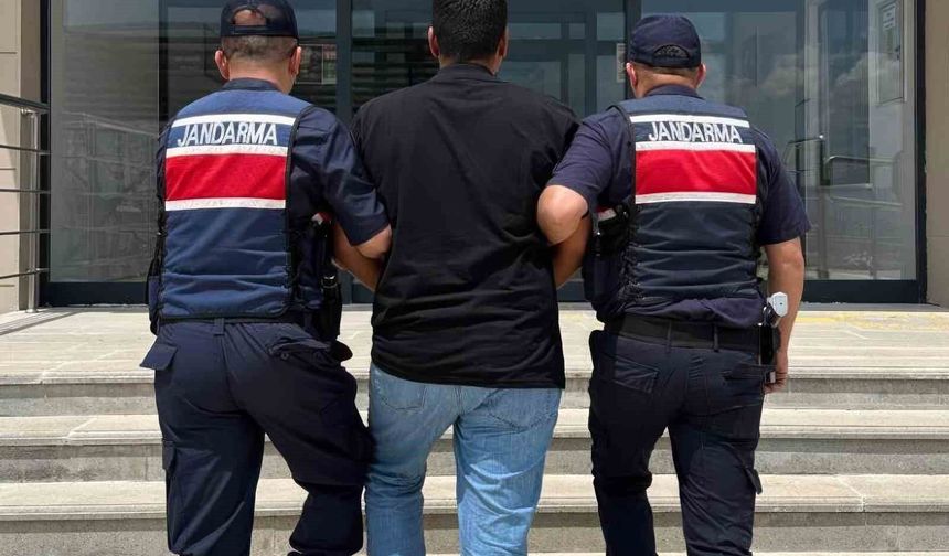 Kırıkkale'de aranan 2 hükümlü yakalandı