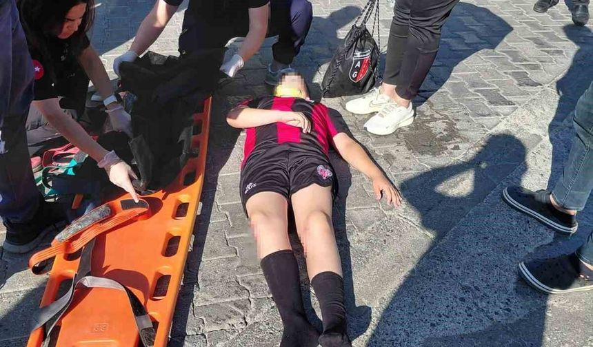 Otomobilin çarptığı çocuk yaralandı