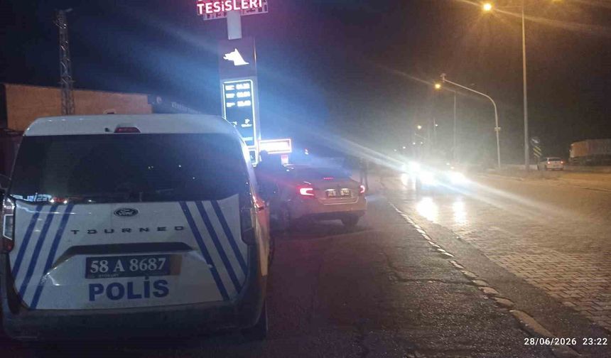 Sivas'ta sözlü tartışma silahlı kavgaya döndü: 1 ağır yaralı