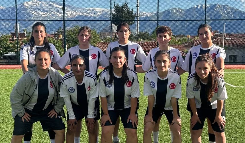 Sokaklar Bizim Turnuvasında şampiyon Gençler Gücü