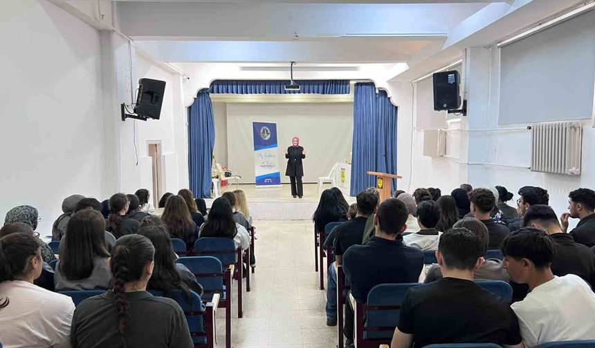 Tokat Belediyesi'nden YKS adaylarına sınav kaygısı ve stres yönetimi desteği