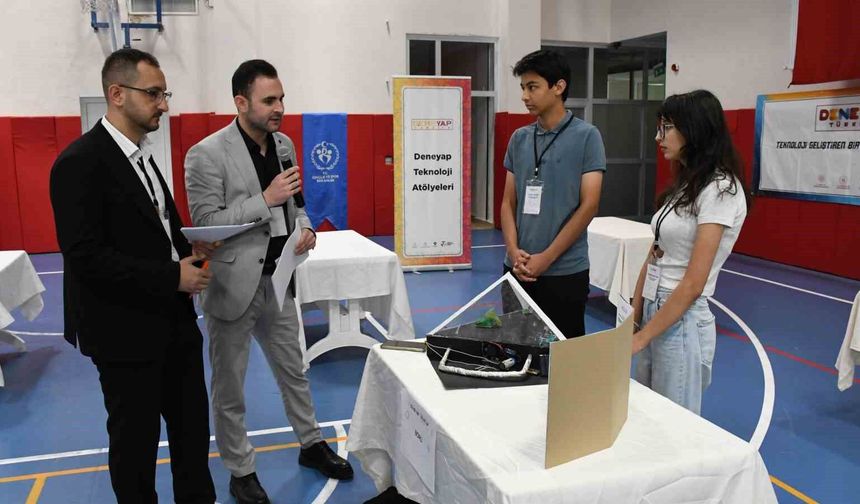 Yozgat'ta Deneyap atölyelerinde gençler projelerini tanıttı