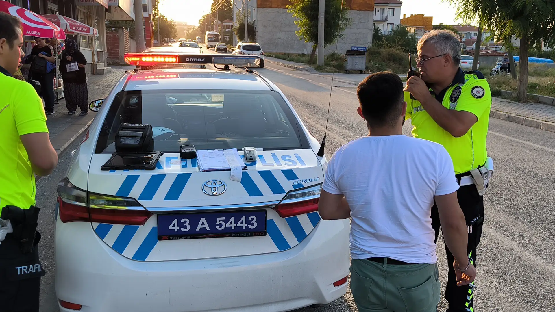 Kutahyada Alkollu Surucu Kacamadan Yakalandi2