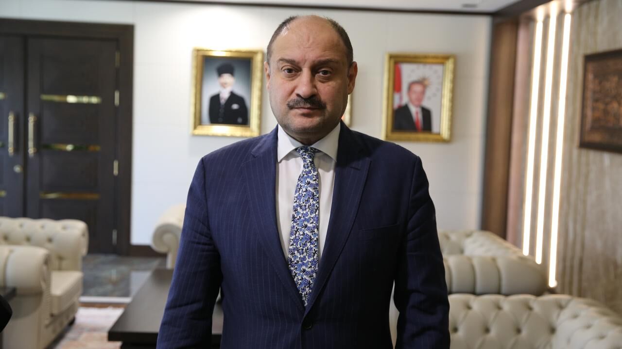 Mehmet Kasım Gülpınar Kimdir?