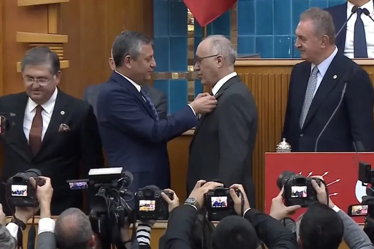 Gelecek Partisi Nden Istifa Eden Dogan Demir Chp 19265508 4642 Amp