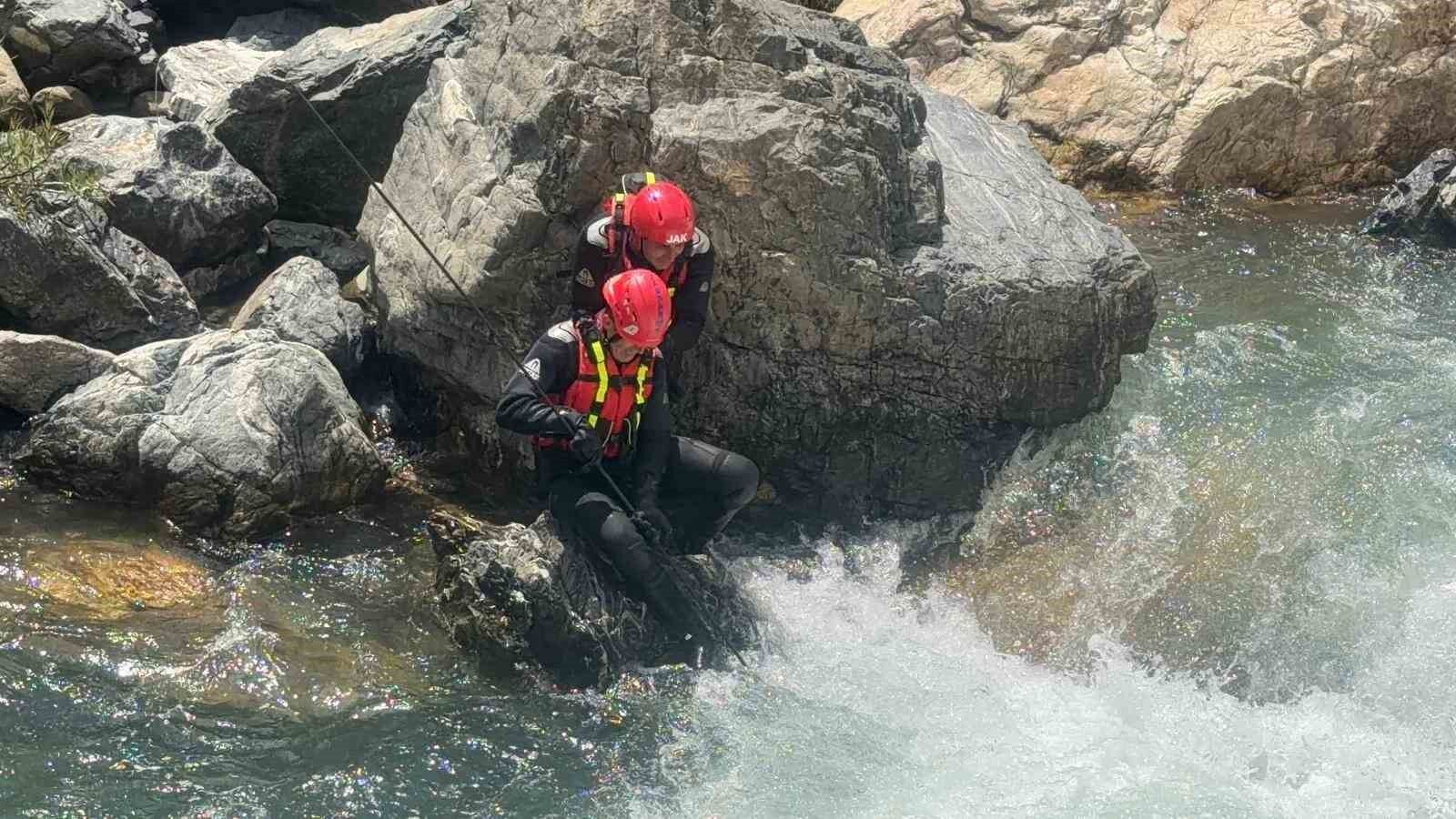 Akıntıya kapılarak kaybolan şahsı arama çalışmaları 11'inci gününde sürüyor
