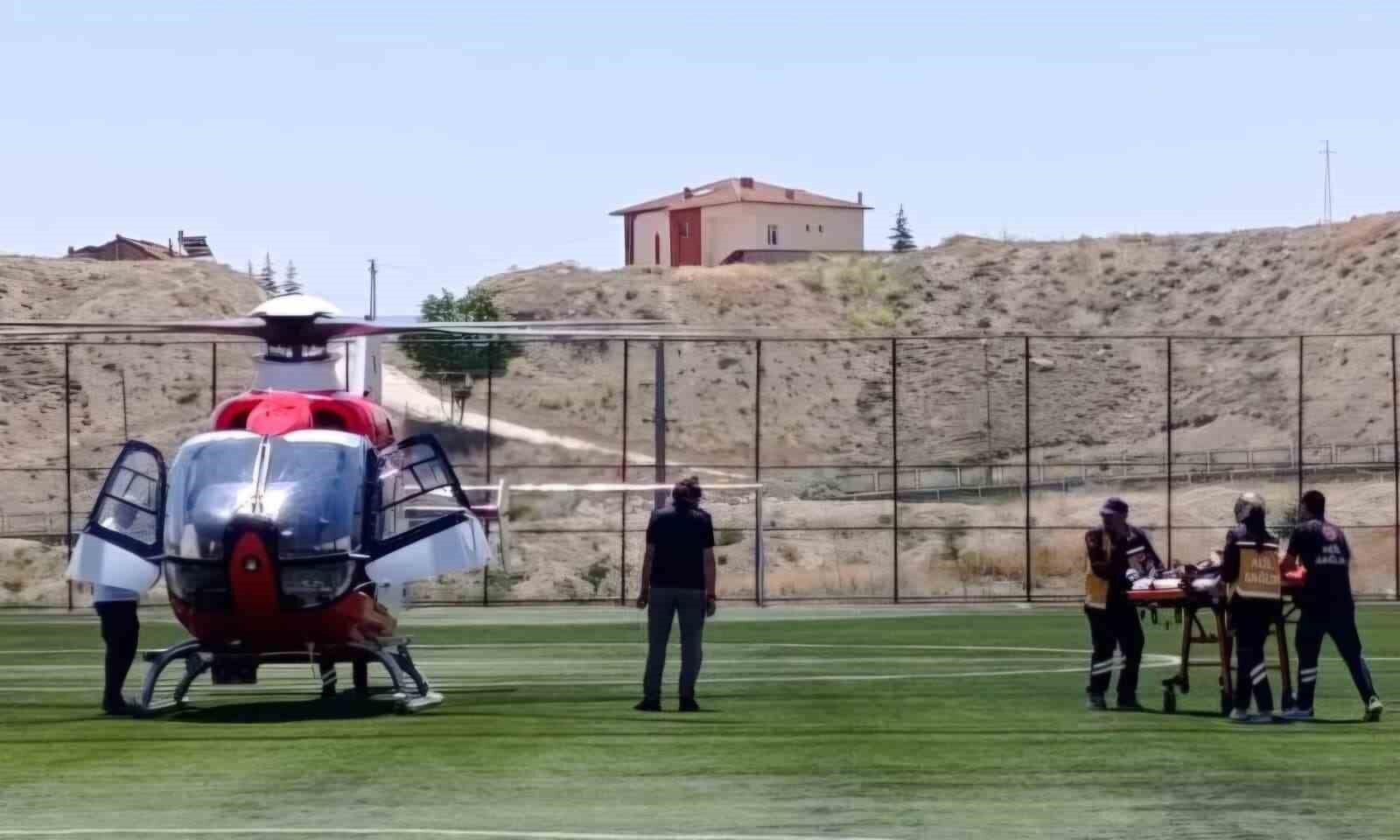 Kalp krizi geçiren hasta hava ambulansıyla Malatya'ya sevk edildi