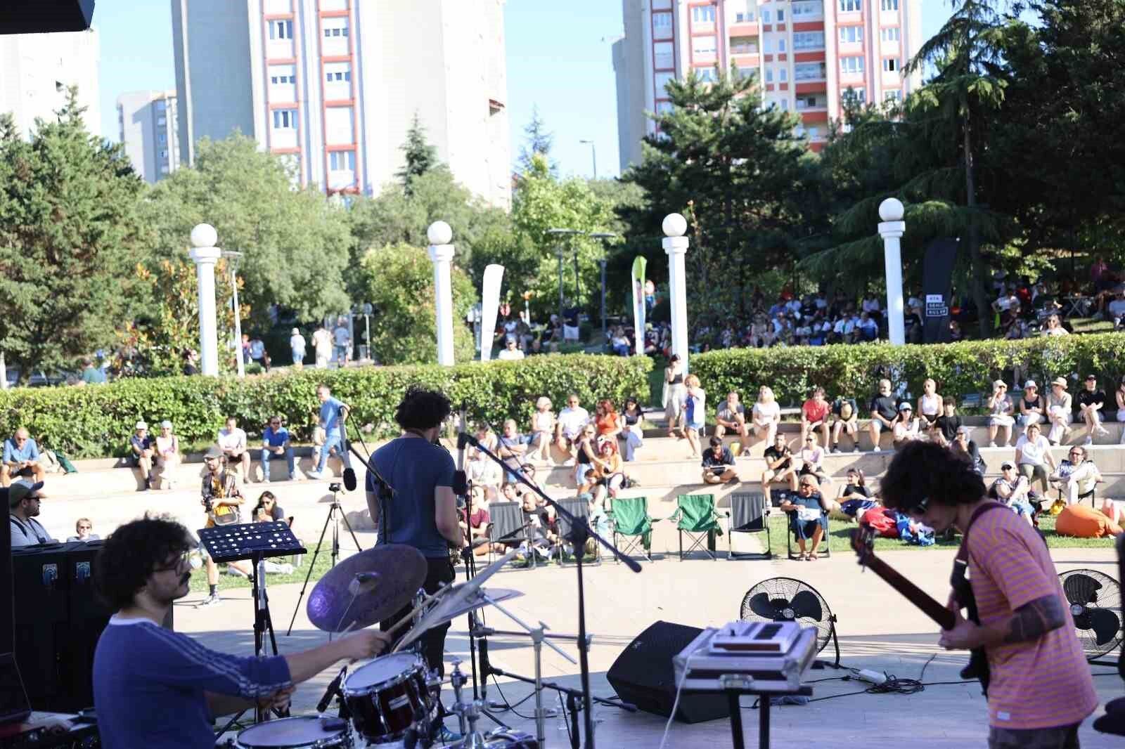 'Parklarda Caz' bu yıl da Ataşehir'de